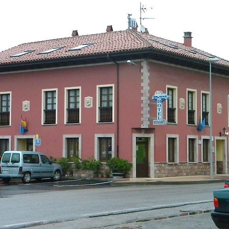 Hotel Solymar Bricia Екстериор снимка