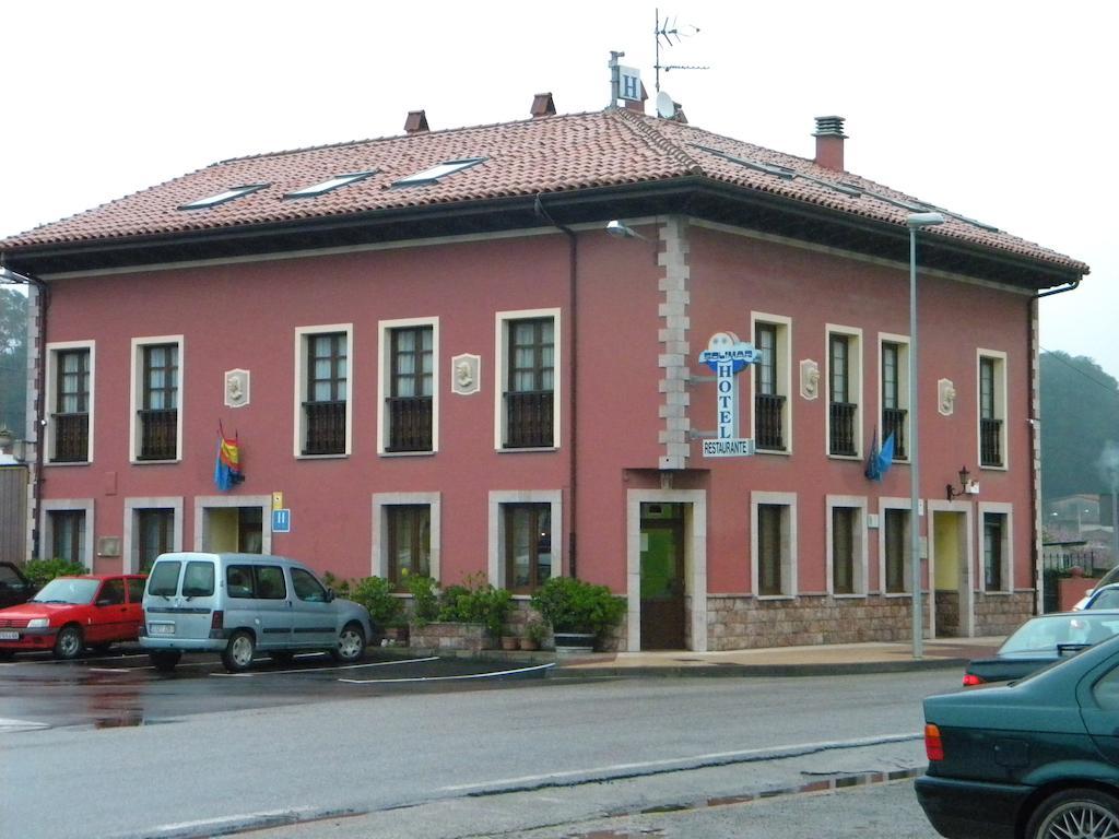 Hotel Solymar Bricia Екстериор снимка