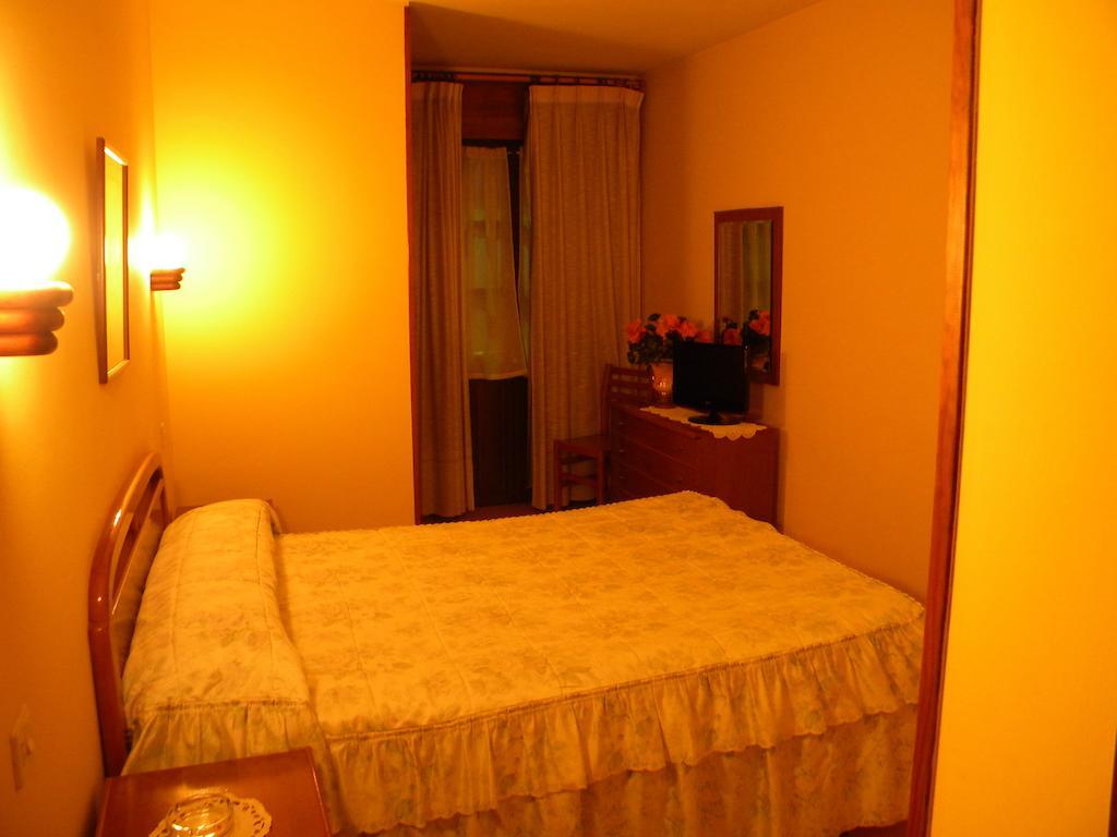 Hotel Solymar Bricia Стая снимка